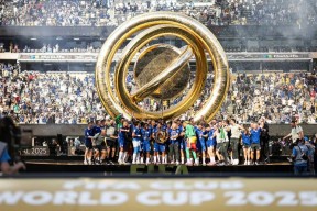 开云中国-皇家马德里国际比赛日门线救险，志在国王杯名次提升，气氛紧张，更衣室氛围转暖的简单介绍